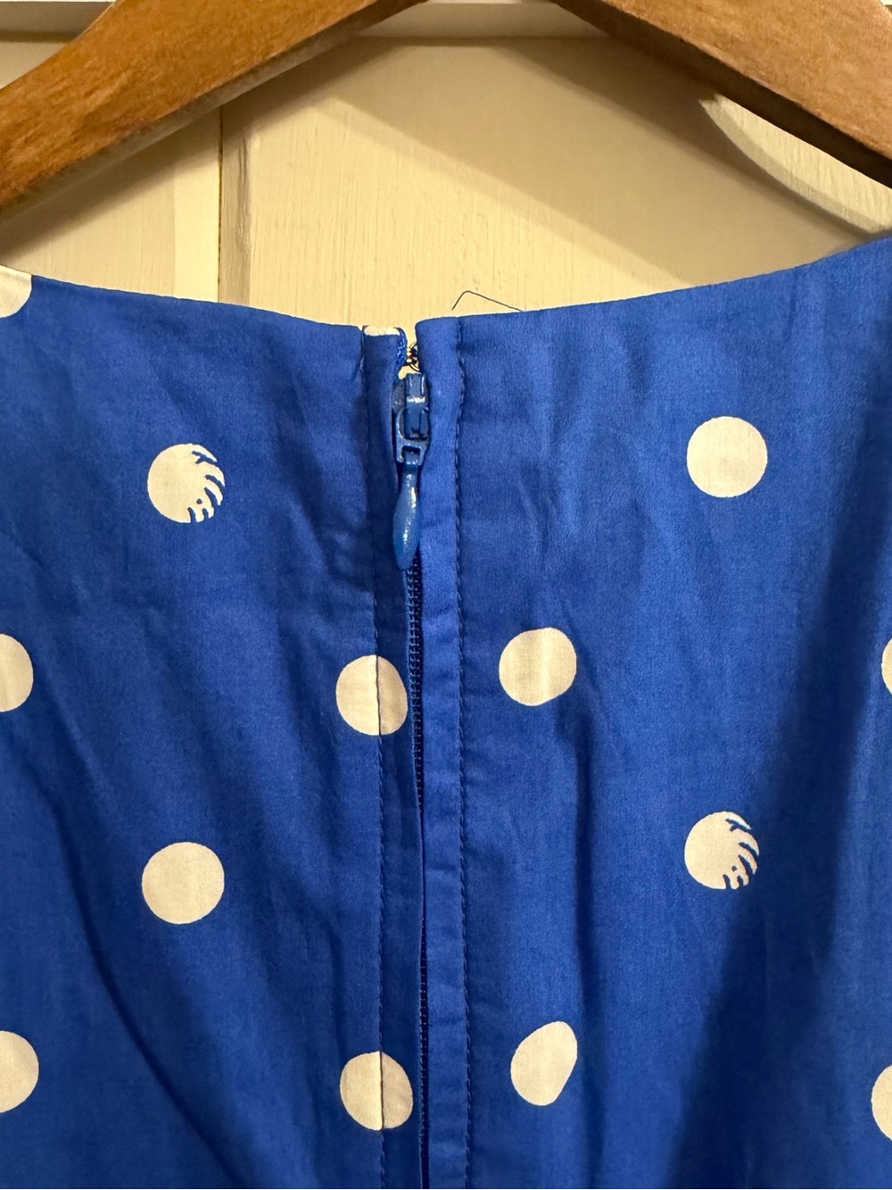 Lilly Pulitzer Blue with White Polka Dot Dress, Side Cut-Outs, Size 6 - Picture 10 of 10